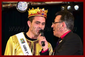 Election de Miss Pornic 2014 : le couronnement du roi - auteur : Hugo de Retz