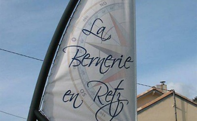 Pornic - 09/05/2012 - La Bernerie-en-Retz : de nouvelles voiles installes aux entres de ville