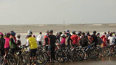 Pornic - 06/02/2014 - Saint Brevin, Run & Bike : dfil de coureurs sur la plage 