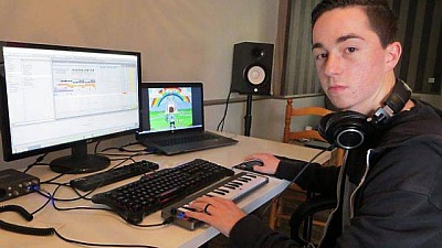 Pornic - 04/06/2015 - A 17 ans, il sort un album de musique assiste par ordinateur 