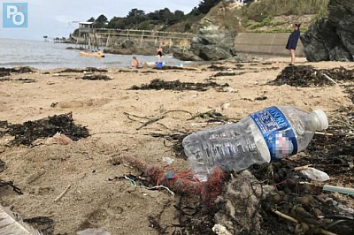 Pornic - 16/08/2019 - Pornic mne une guerre au plastique sur les plages
